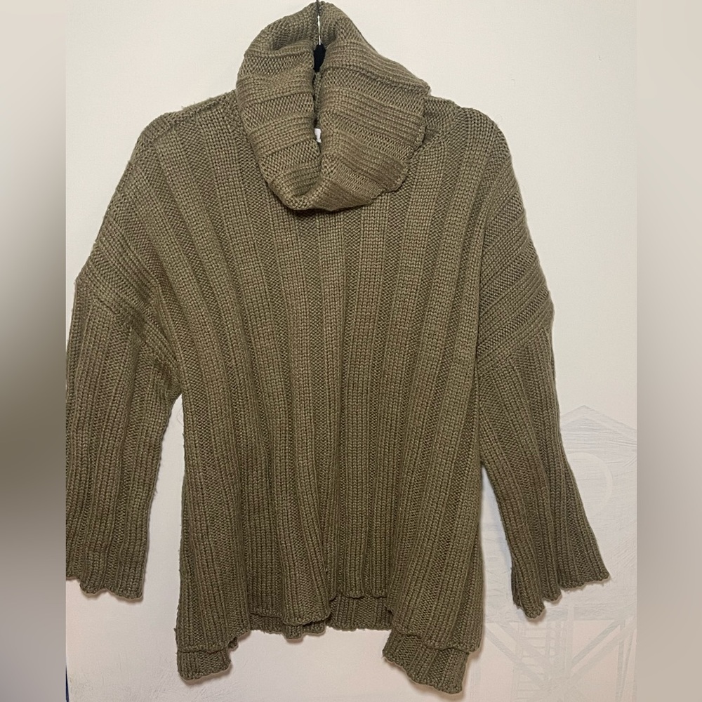 ZARA OVERSIZED FOLD OVER TURTLENECK CHUNKY KNIT SWEATER OLIVE GREEN FLARE SMALL